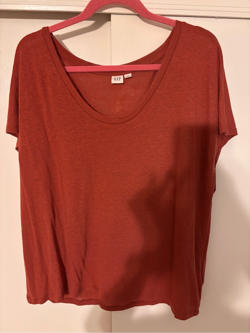 GAP Women's Rust Scoop Neck Knit Top